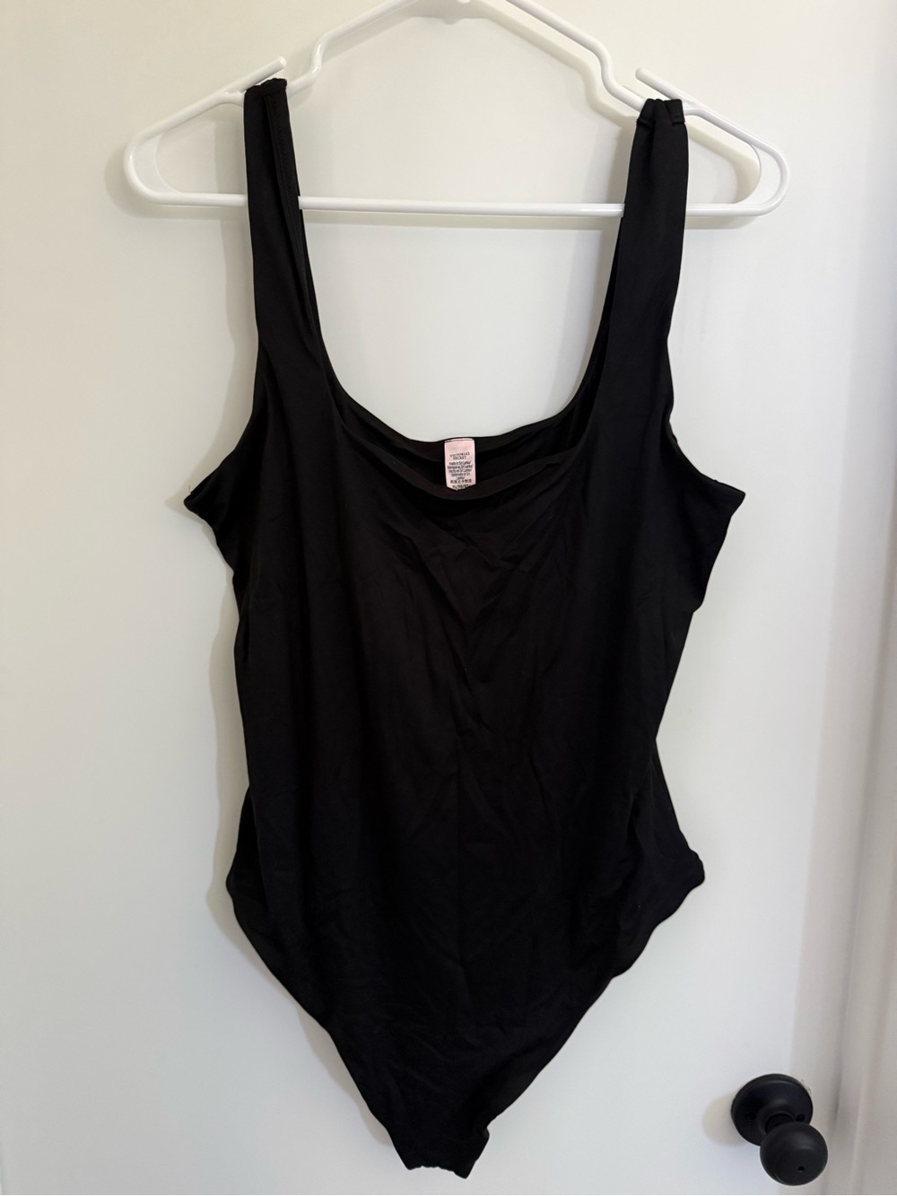 VS Feathersoft Innovation Bodysuit - Picture 5 of 5